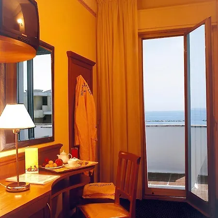 Gallia Club Hotel