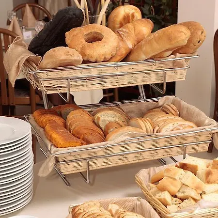 Отель Gallia Club