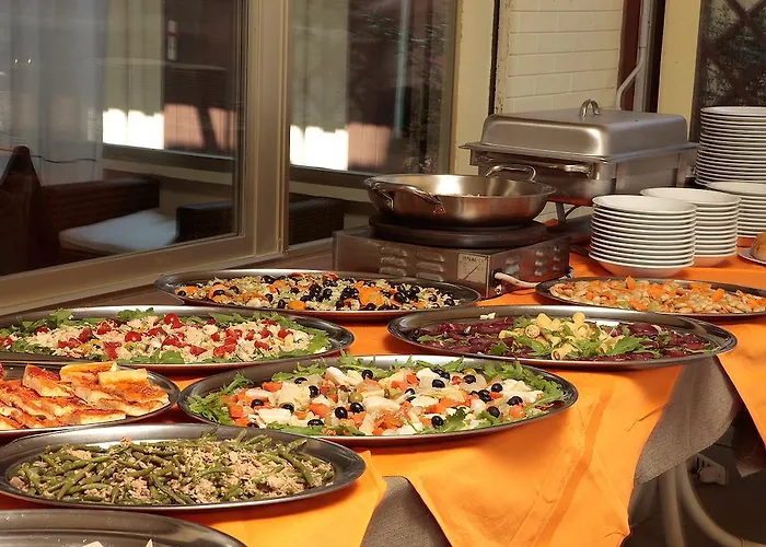 فندق Gallia Club 3*