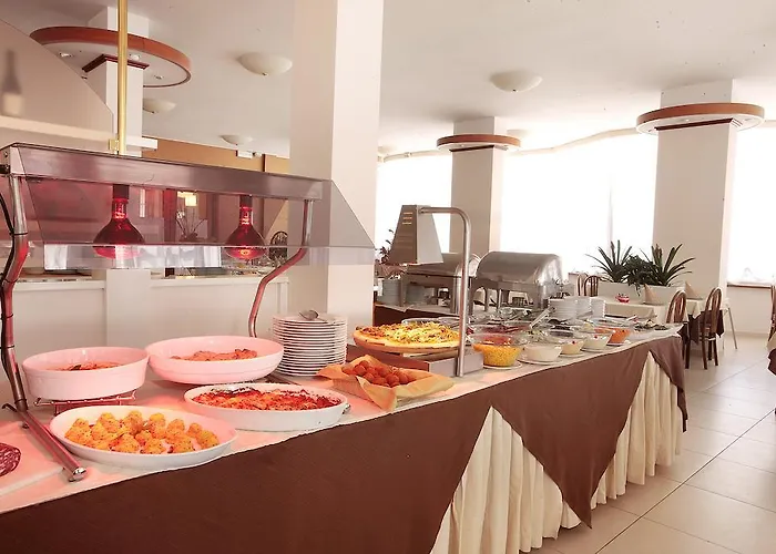 Gallia Club فندق 3*