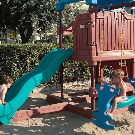 Gallia Club Hotel 3*